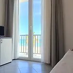 Lido & Hotel